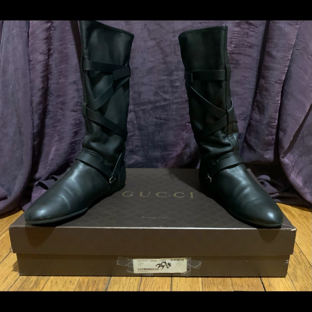Gucci “Mayfair,” Boots, Nero (Peter Pan Style) Boots, Sz 39 1/2, EEUC